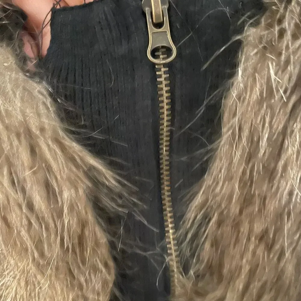 Adrianna Papell fur vest Large brown sleeveless jacket black knit back cozy chic